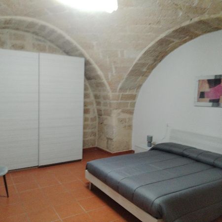 Casa Vacanza Nel Cuore Della Pietra 巴列塔 外观 照片